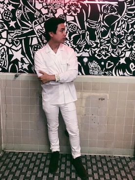 「men」｜「アイテム（アクセサリー）」を使った、Andrew Siaさん（メンズ・173cm）の冬コーディネート