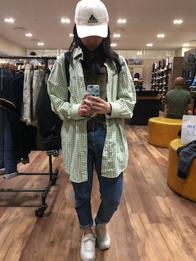 「Abercrombie&Fitch（アバークロンビーアンドフィッチ）のアイテム（バッグ）」を使った、D77さん（レディース・160cm）の春コーディネート