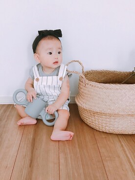 「西松屋（ニシマツヤ）のアイテム（サロペット/オーバーオール）」を使った、emiさん（キッズ・70cm）の秋コーディネート