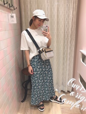 「OZOC（オゾック）のアイテム（キャップ）」を使った、みぃさん（レディース・156cm）の春コーディネート