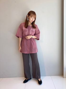 「OZOC（オゾック）のアイテム（シャツ/ブラウス）」を使った、みぃさん（レディース・157cm）の秋コーディネート
