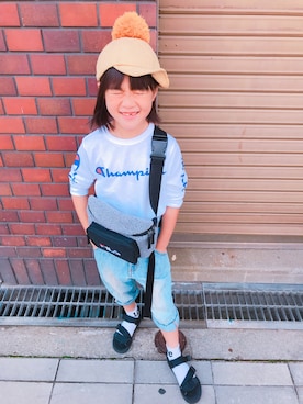 「FILA（フィラ）のアイテム（ショルダーバッグ）」を使った、Hiroko さん（キッズ・110cm）の秋コーディネート