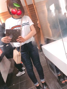 「TOMMY HILFIGER」｜「アイテム（財布/小物）」を使った、ERIKAさん（レディース・152cm）の夏コーディネート