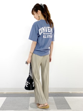 「CONVERSE（コンバース）のアイテム（Tシャツ/カットソー）」を使った、nahoさん（レディース・166cm）の夏コーディネート