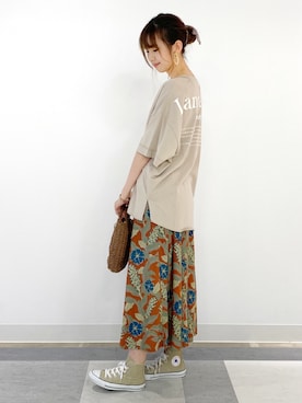 「アイテム（スカート、オレンジ系）」を使った、nahoさん（レディース・166cm）の夏コーディネート