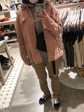 「AFTERBASE（アフターベース）のアイテム」を使った、SAYUMIさん（レディース・160cm）の春コーディネート