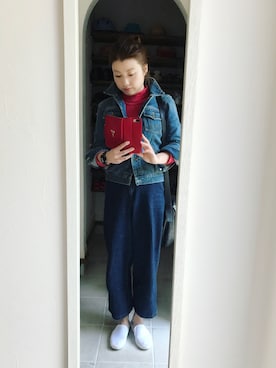 「MARC JACOBS（マークジェイコブス）のアイテム（デニムジャケット）」を使った、楽さん（レディース・156cm）の春コーディネート