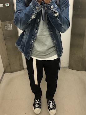 「Right-on（ライトオン）のアイテム（デニムジャケット）」を使った、やっちょさん（メンズ・166cm）の春コーディネート