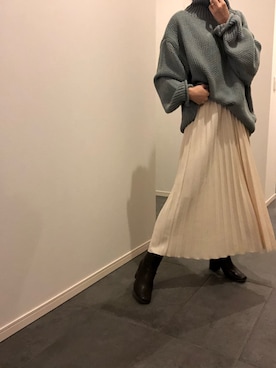 「GRL（グレイル）のプリーツスカート（スカート）」を使った、ざきちさん（レディース・152cm）の秋コーディネート