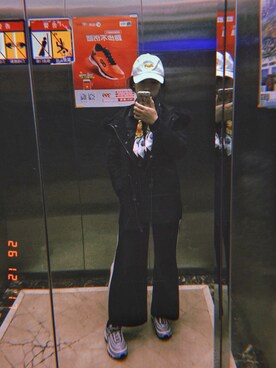 「NBA（エヌビーエー）のアイテム（帽子）」を使った、给我饭さん（レディース・158cm）の冬コーディネート