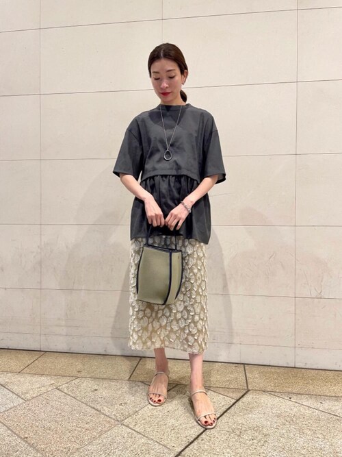 ユナイテッドアローズ なんば店西川 夕紀子さんのイヤリングを使ったコーディネート Zozotown
