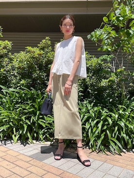 西川　夕紀子さんのコーディネート