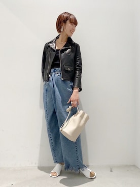 「MAISON EUREKA（メゾンエウレカ）のアイテム」を使った、Hitaka  Mahoさん（レディース・163cm）の春コーディネート