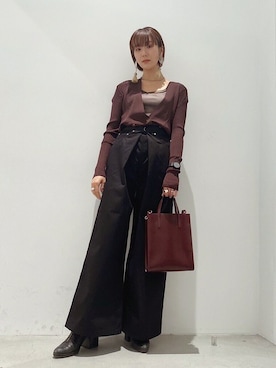 「TOGA PULLA（トーガ　プルラ）のアイテム（イヤリング）」を使った、Hitaka  Mahoさん（レディース・163cm）の春コーディネート