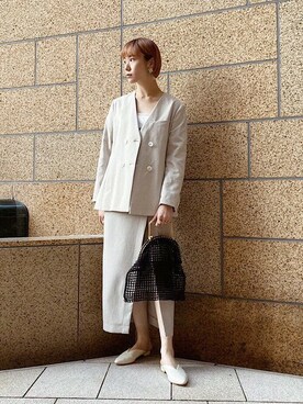 「STUDIOUS(ステュディオス)のアイテム(スカート)」を使った、Hitaka Mahoさん(レディース・163cm)の春コーディネート