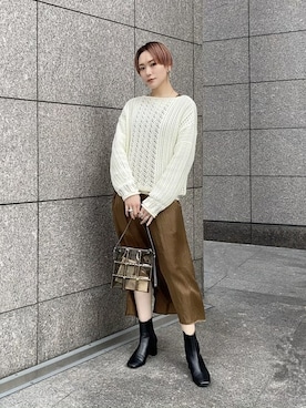 「STUDIOUS（ステュディオス）のアイテム（シューズ）」を使った、Hitaka  Mahoさん（レディース・163cm）の冬コーディネート