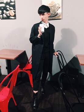 「.のアイテム（トレンチコート、ブルー系）」を使った、Kisschunさん（メンズ）の春コーディネート