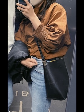 「UNIQLO（ユニクロ）のアイテム（シャツ/ブラウス、ブラウン系）」を使った、koさん（レディース・154cm）の秋コーディネート