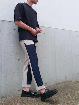 「UNIQLO（ユニクロ）のアイテム（Tシャツ/カットソー、ブラック系）」を使った、jibunnokatachiさん（メンズ・178cm）の夏コーディネート