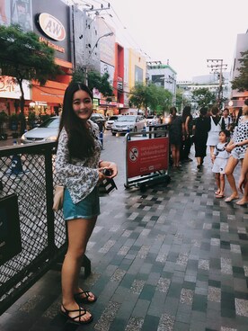 「BKK ORIGINALのアイテム」を使った、ellywcy さん（レディース・164cm）の冬コーディネート