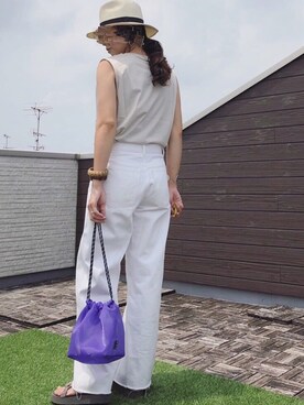 「UNIQLO（ユニクロ）のハイライズワイドストレートジーンズ（デニムパンツ）」を使った、kaochocoさん（レディース・160cm）の夏コーディネート