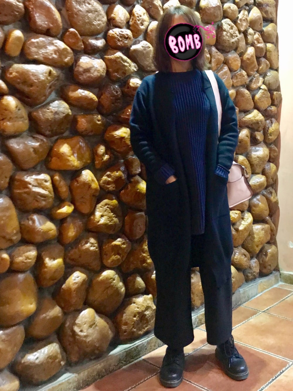 「New lookのアイテム（トップス、ブルー系）」を使った、Kaylin Luさん（レディース・155cm）の冬コーディネートの1枚目の写真