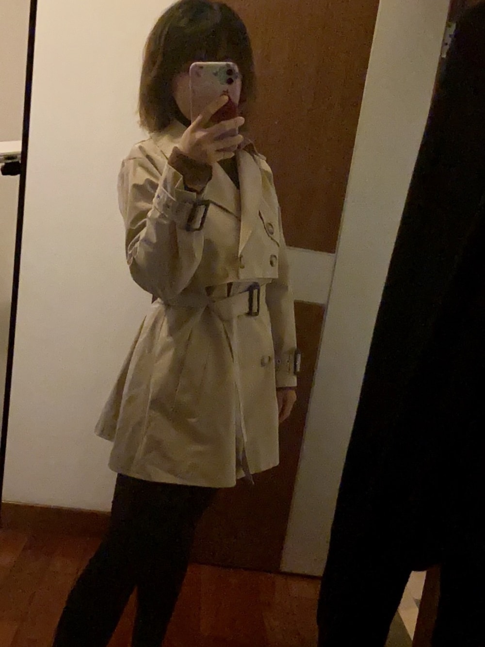 「sunnyのアイテム（ピーコート、ベージュ系）」を使った、Kaylin Luさん（レディース・155cm）の冬コーディネートの1枚目の写真