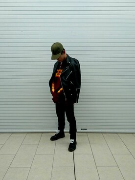 「STUDIO SEVEN（スタジオ セブン）のアイテム（スウェット）」を使った、飛弾 隆成さん（メンズ・173cm）の冬コーディネート