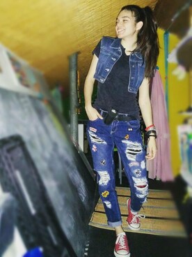 「Rue21のアイテム（バックパック/リュック、ベージュ系）」を使った、Paulina Sjöbergさん（レディース・175cm）の夏コーディネート