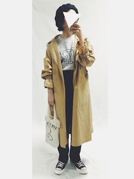 「チャックテイラー」｜「アイテム（トレンチコート）」を使った、虚構さんさん（レディース・154cm）の秋コーディネート