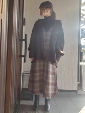 「grove（グローブ）のアイテム（ジャンパースカート）」を使った、harumiさん（レディース・154cm）の秋コーディネート