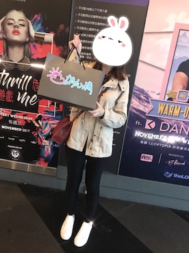「NET（ネット）のアイテム（トレンチコート）」を使った、MikiTongさん（レディース・166cm）の秋コーディネート