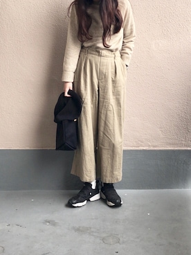 「ベージュ×ブラック」｜「アイテム（ハンチング/ベレー帽）」を使った、yugaさん（レディース・158cm）の秋コーディネート