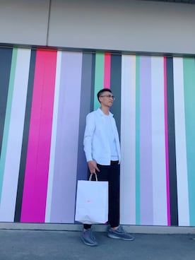 「CACO（カコ）のアイテム（パンツ）」を使った、Yueh  Hanさん（メンズ・175cm）の春コーディネート