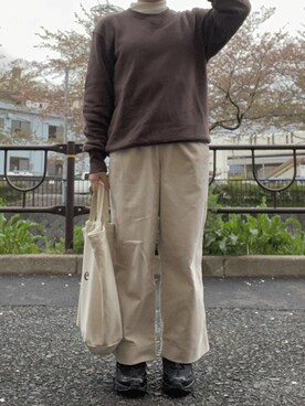 スウェットを使った コーデュロイパンツ のレディース人気ファッションコーディネート Wear
