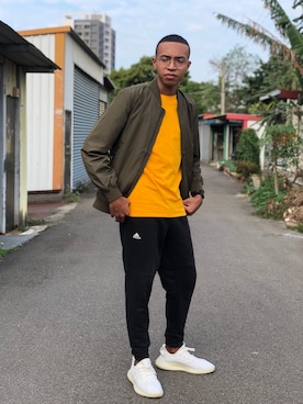 「GAP（ギャップ）のアイテム（MA-1）」を使った、Imotepさん（メンズ・182cm）の春コーディネート