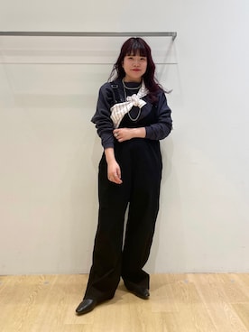 「LAKOLE（ラコレ）のアイテム（サロペット/オーバーオール）」を使った、なつあんさん（レディース・153cm）の冬コーディネート