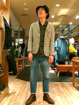 「缶バッジ」｜「アイテム（ジャケット/アウター）」を使った、KodaiHitotsuyaさん（メンズ・180cm）の冬コーディネート