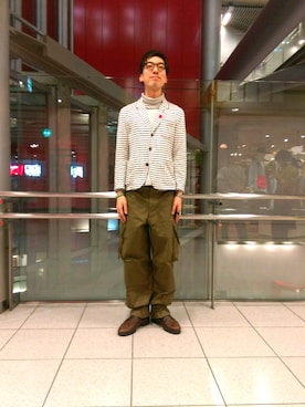 「缶バッジ」｜「アイテム（ジャケット/アウター）」を使った、KodaiHitotsuyaさん（メンズ・180cm）の春コーディネート