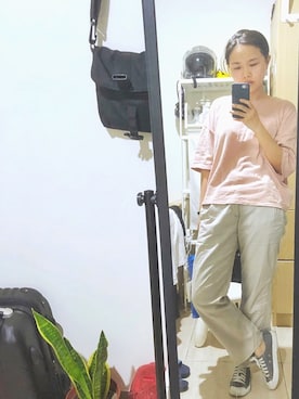 「NET（ネット）のアイテム（パンツ）」を使った、萩さん（レディース・160cm）の夏コーディネート