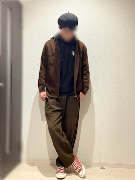 「Guess（ゲス）のアイテム（パーカー）」を使った、たたみさん（メンズ・180cm）の冬コーディネート