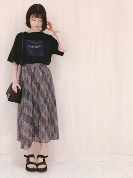 「夏秋ミックス」｜「アイテム（ショルダーバッグ）」を使った、hikaruさん（レディース・160cm）の夏コーディネート