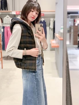「リバーシブル」｜「アイテム（ダウンベスト）」を使った、hikaruさん（レディース・161cm）の秋コーディネート