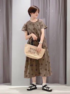 「ミニトート」｜「アイテム（ワンピース/ドレス）」を使った、hikaruさん（レディース・160cm）の夏コーディネート