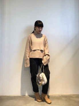 「Maison Margiela（メゾンマルジェラ）のアイテム（ブーツ）」を使った、ホリユキノさん（レディース・154cm）の秋コーディネート
