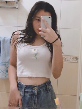 張芷綺さんのコーディネート