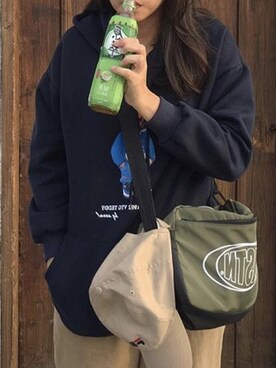 張芷綺さんのコーディネート