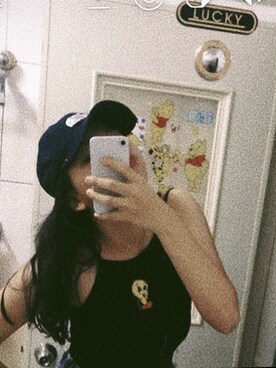 張芷綺さんのコーディネート