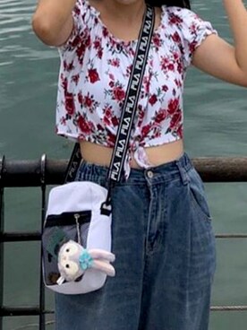 張芷綺さんのコーディネート