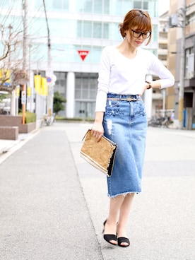「アイテム（デニムスカート）」を使った、kaminさん（レディース・160cm）の春コーディネート